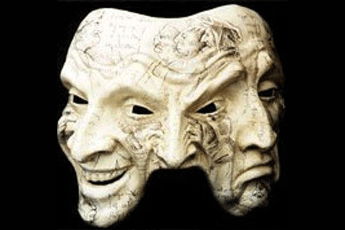 mistero emozione maschera